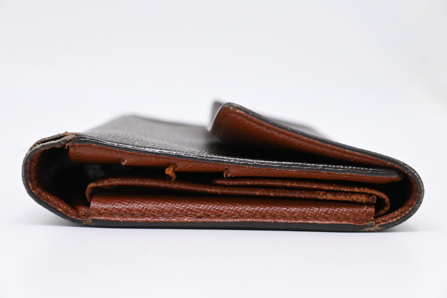 Louis Vuitton International Wallet in Monogram Canvas