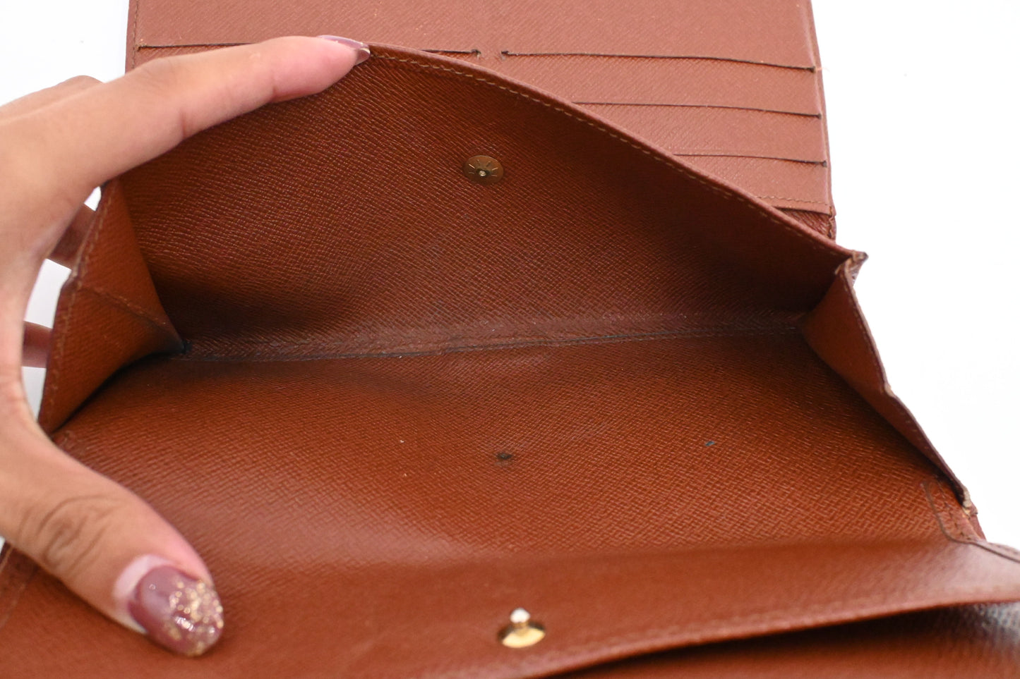 Louis Vuitton International Wallet in Monogram Canvas