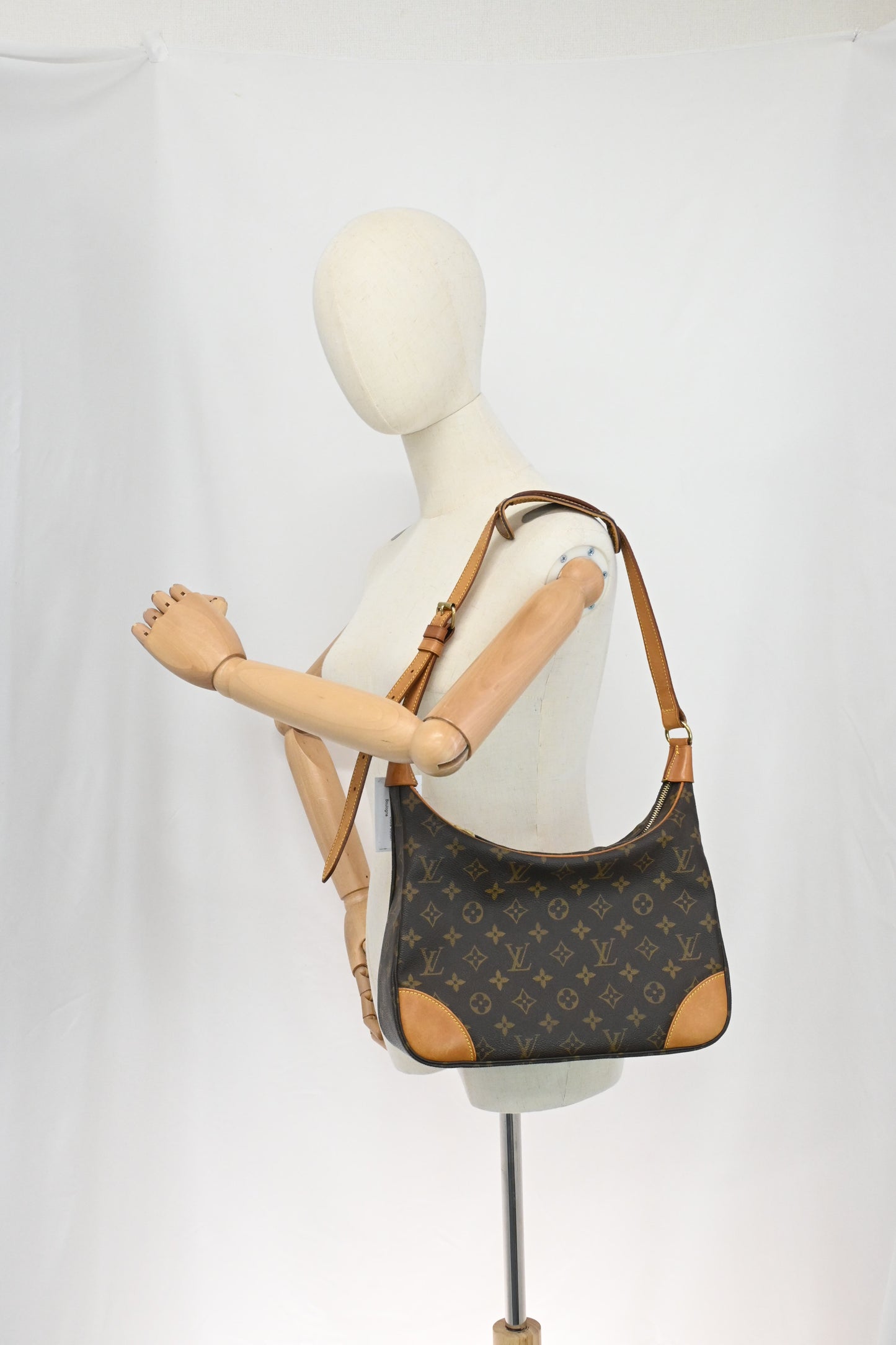 Louis Vuitton Boulogne in Monogram Canvas