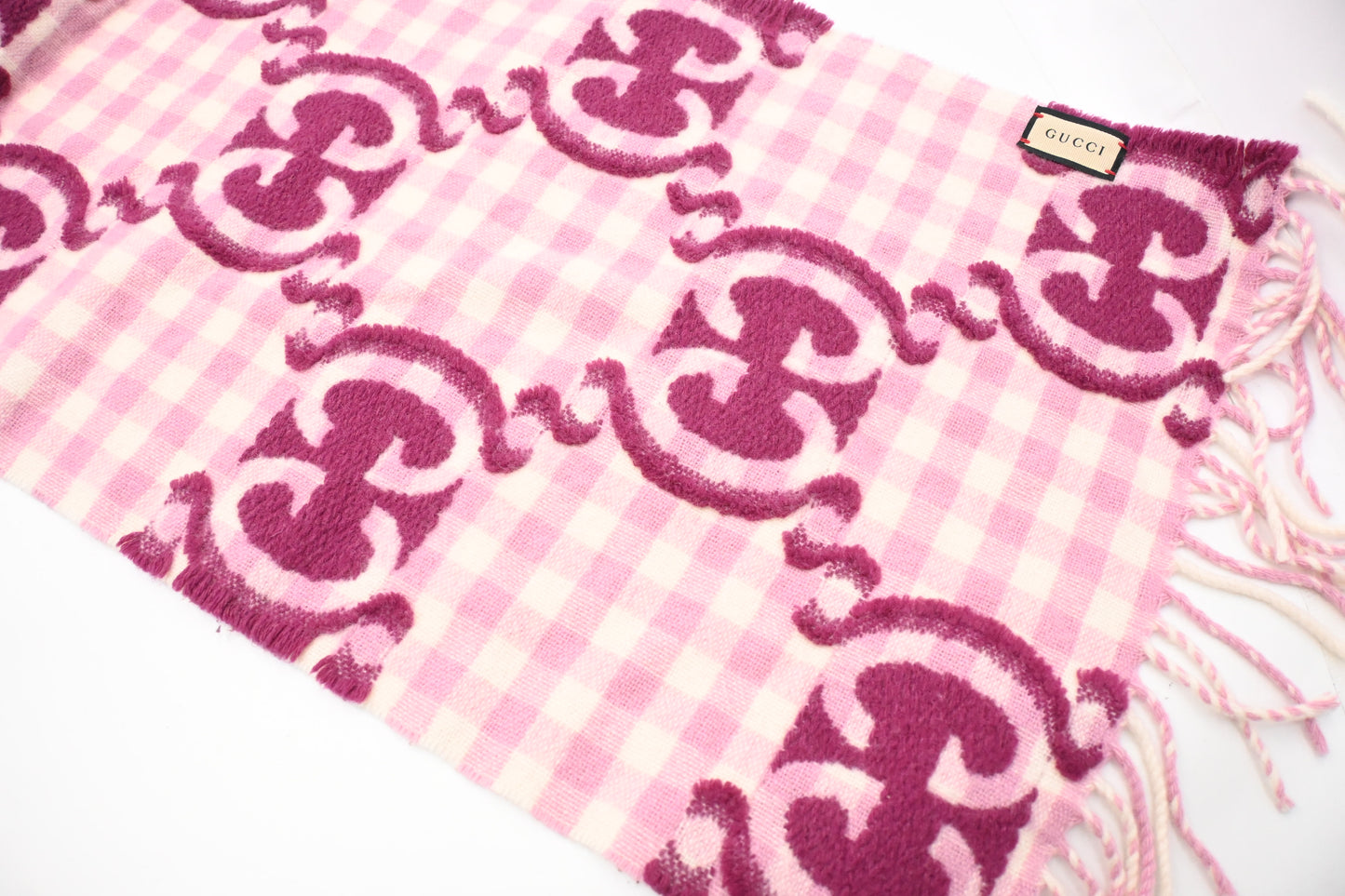 Gucci Scarf in Pink Checked Wool