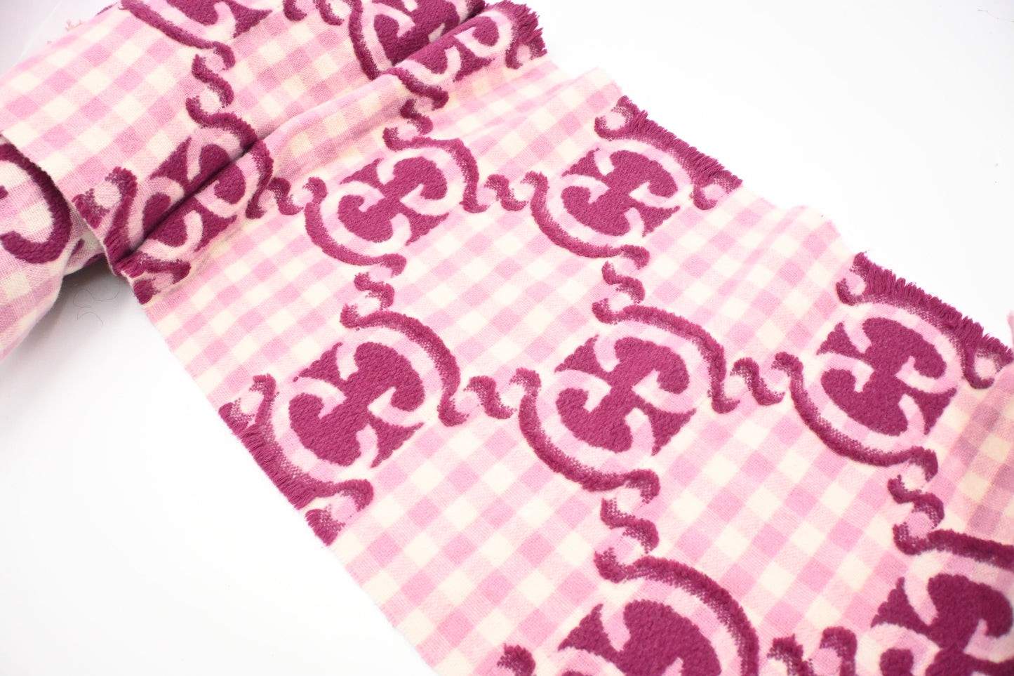 Gucci Scarf in Pink Checked Wool