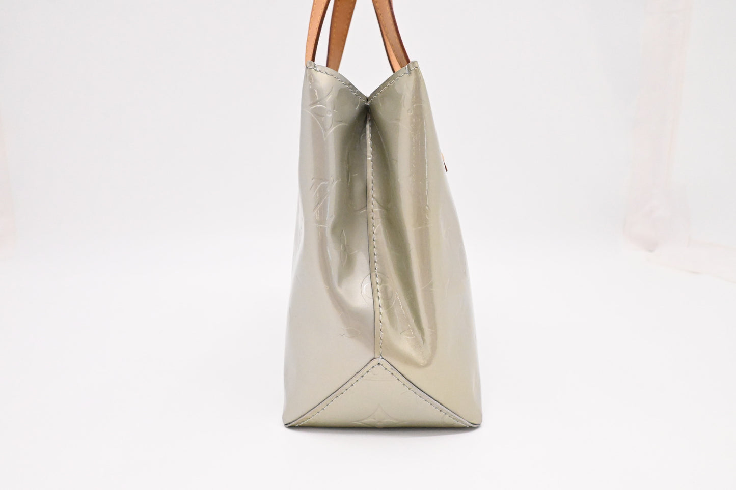 Louis Vuitton Reade PM in Light Blue Vernis Leather