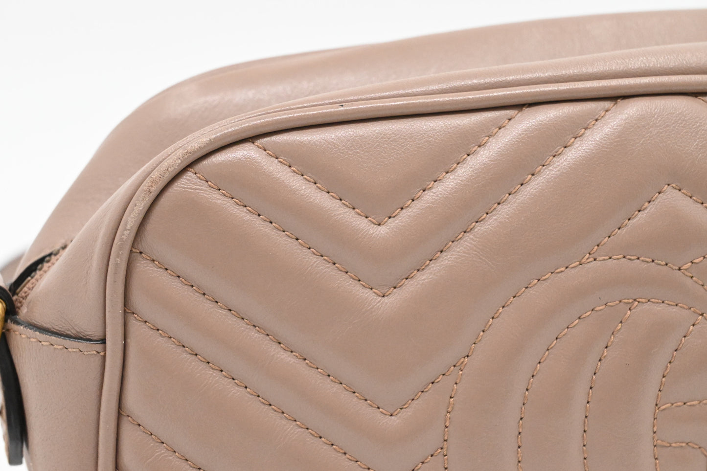 Gucci Marmont Crossbody in Porcelain Rose Leather