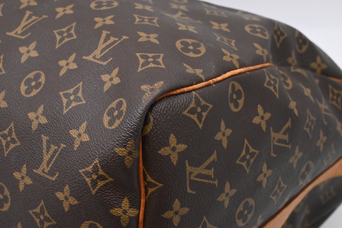 Louis Vuitton Keepall 60 Bandouliere in Monogram Canvas