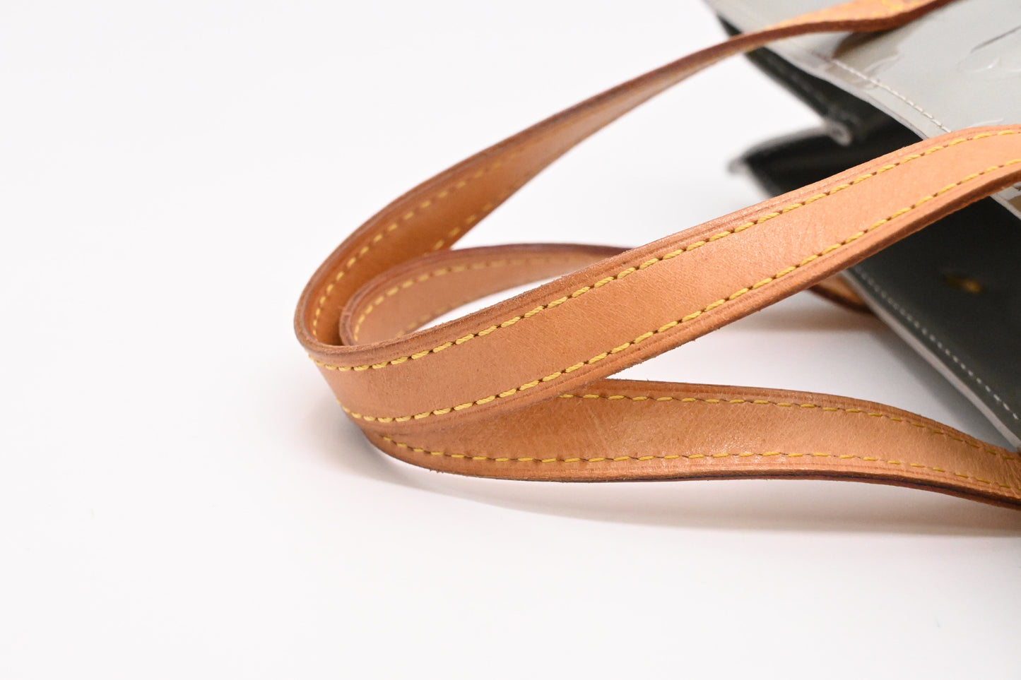 Louis Vuitton Reade PM in Light Blue Vernis Leather