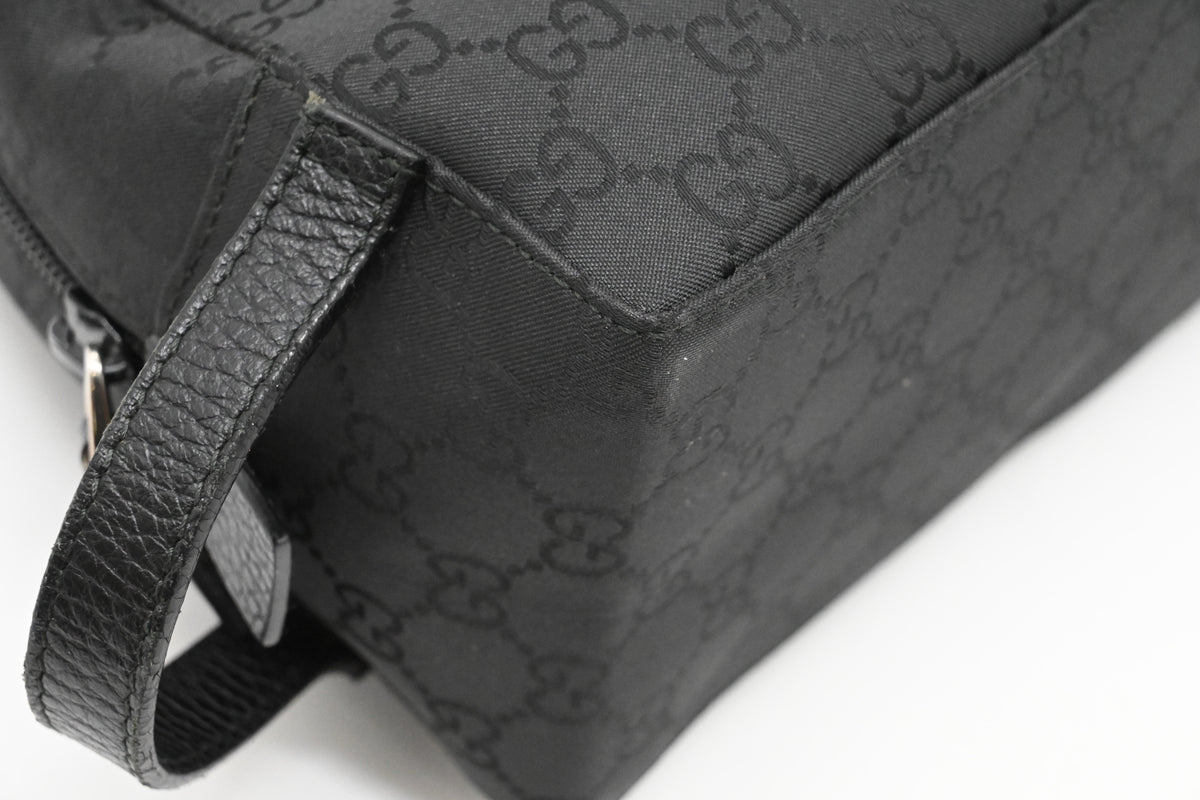 Gucci Pouch in Black Canvas