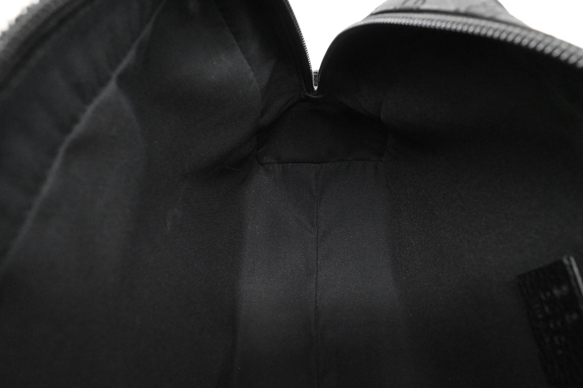 Gucci Pouch in Black Canvas