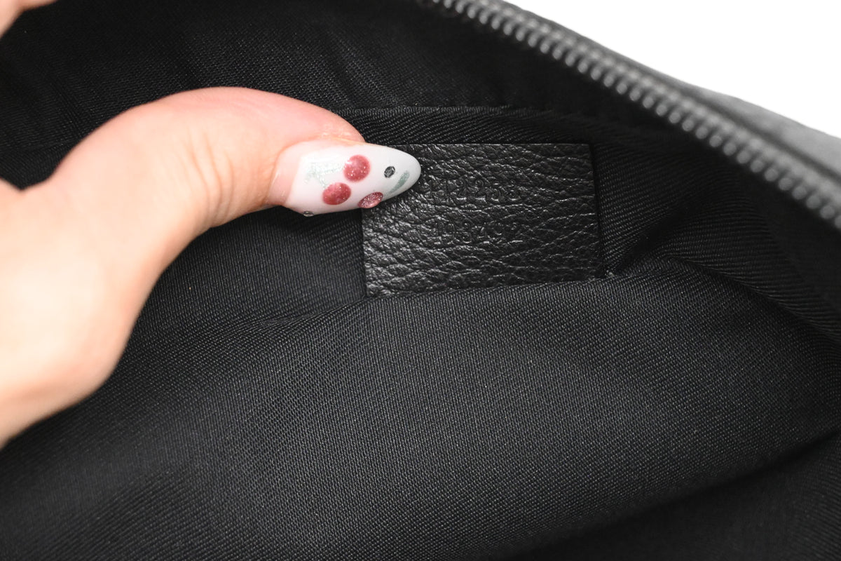 Gucci Pouch in Black Canvas
