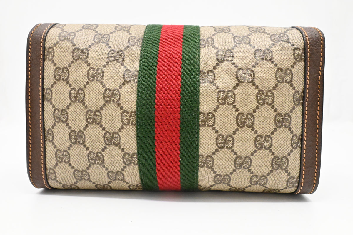 Gucci Clutch in GG Supreme Canvas