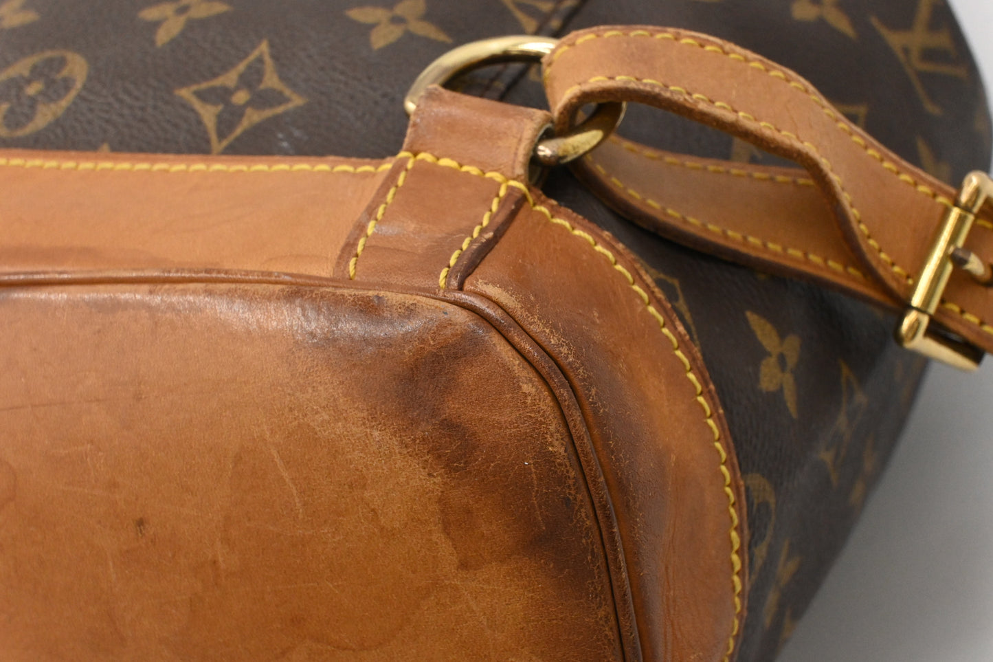 Louis Vuitton Montsouris GM in Monogram Canvas