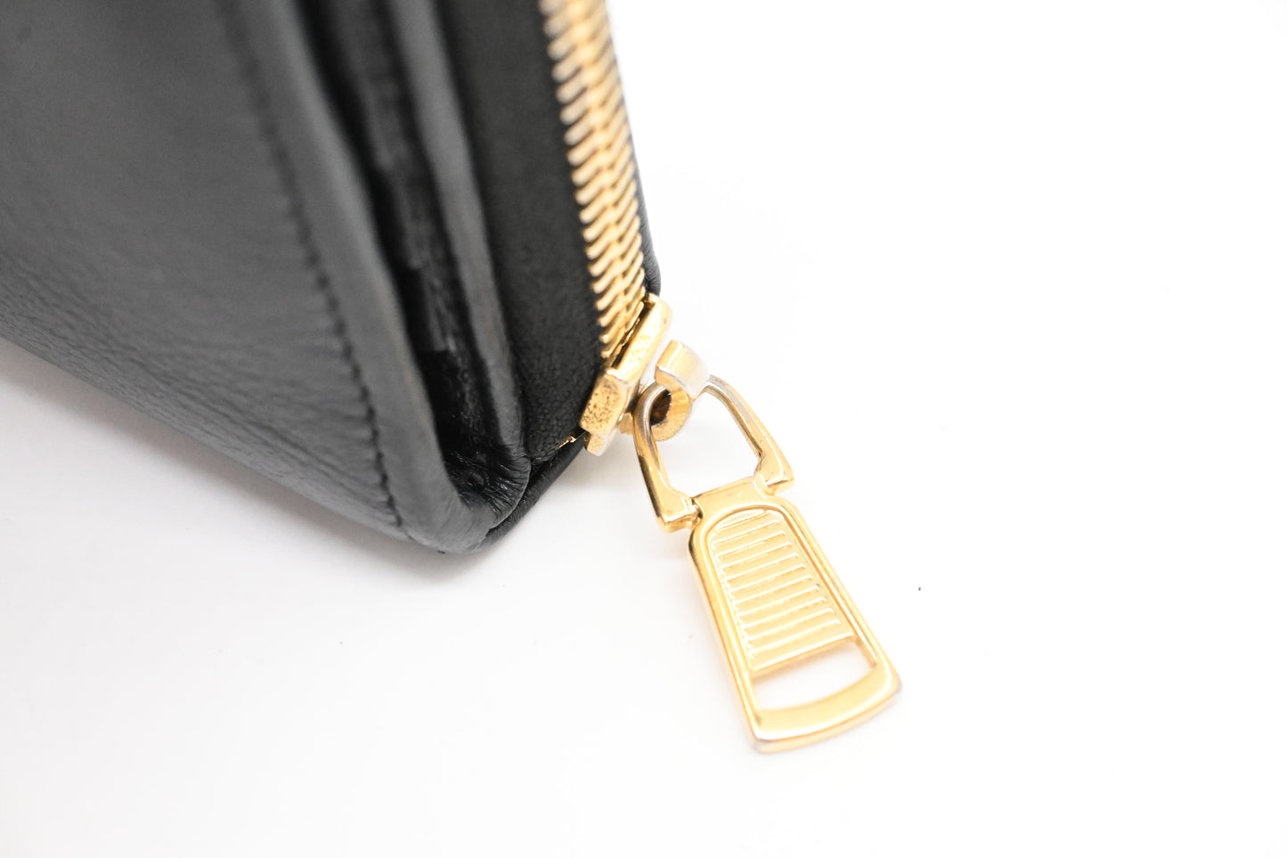 YSL Saint Laurent Compact Wallet in Black Leather