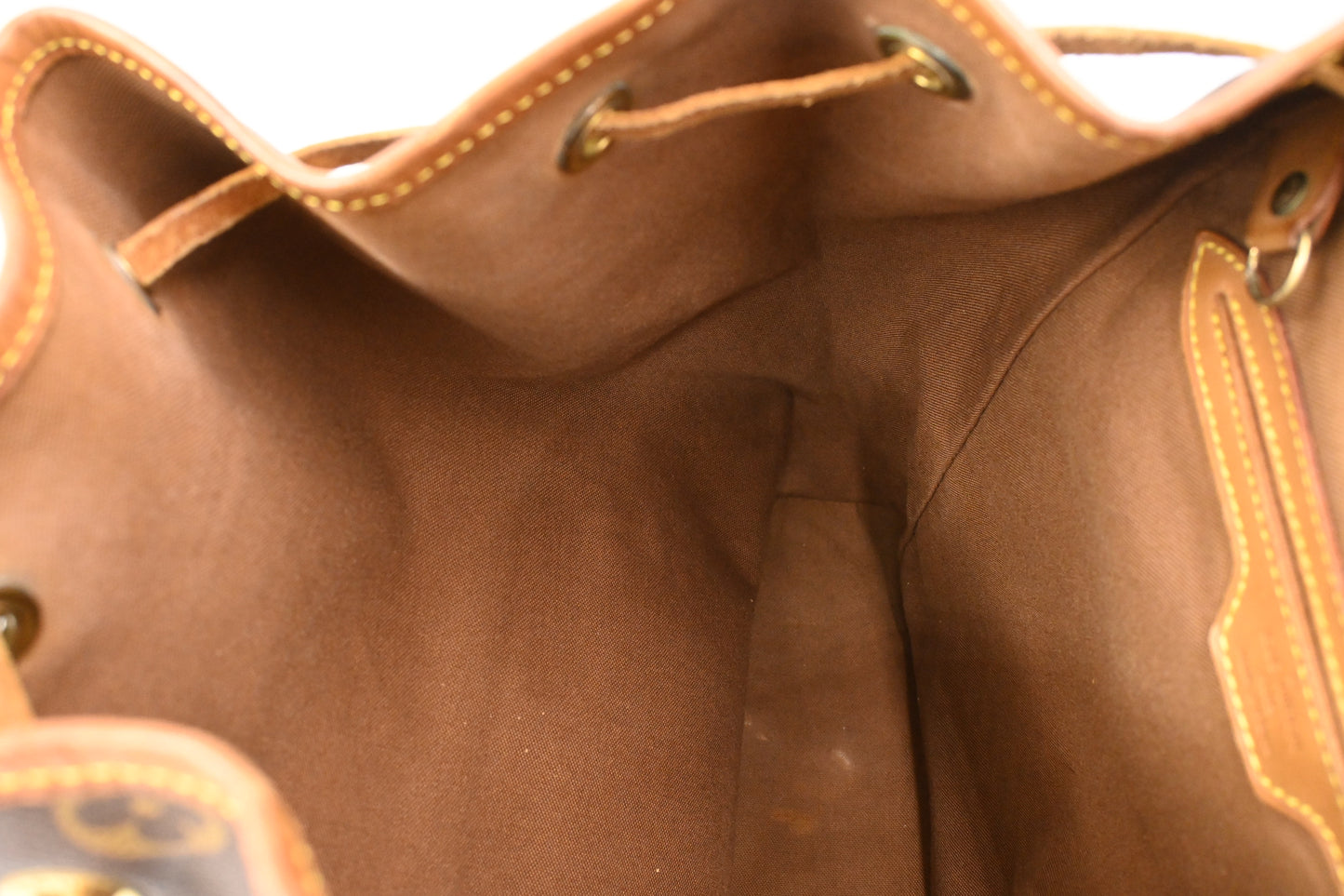 Louis Vuitton Montsouris GM in Monogram Canvas
