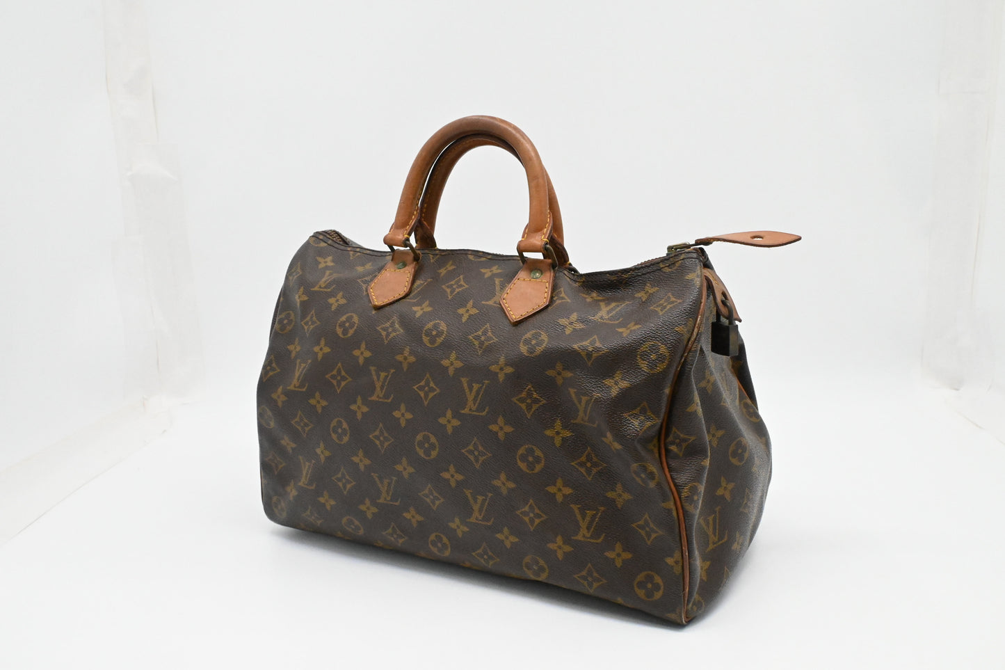 Louis Vuitton Speedy 35 in Monogram Canvas