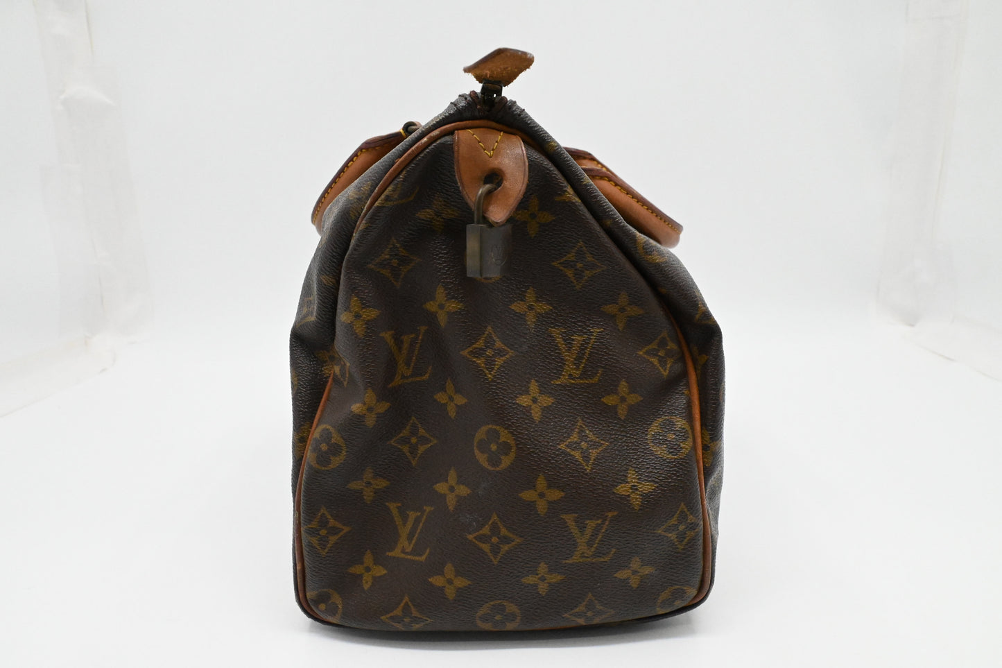 Louis Vuitton Speedy 35 in Monogram Canvas