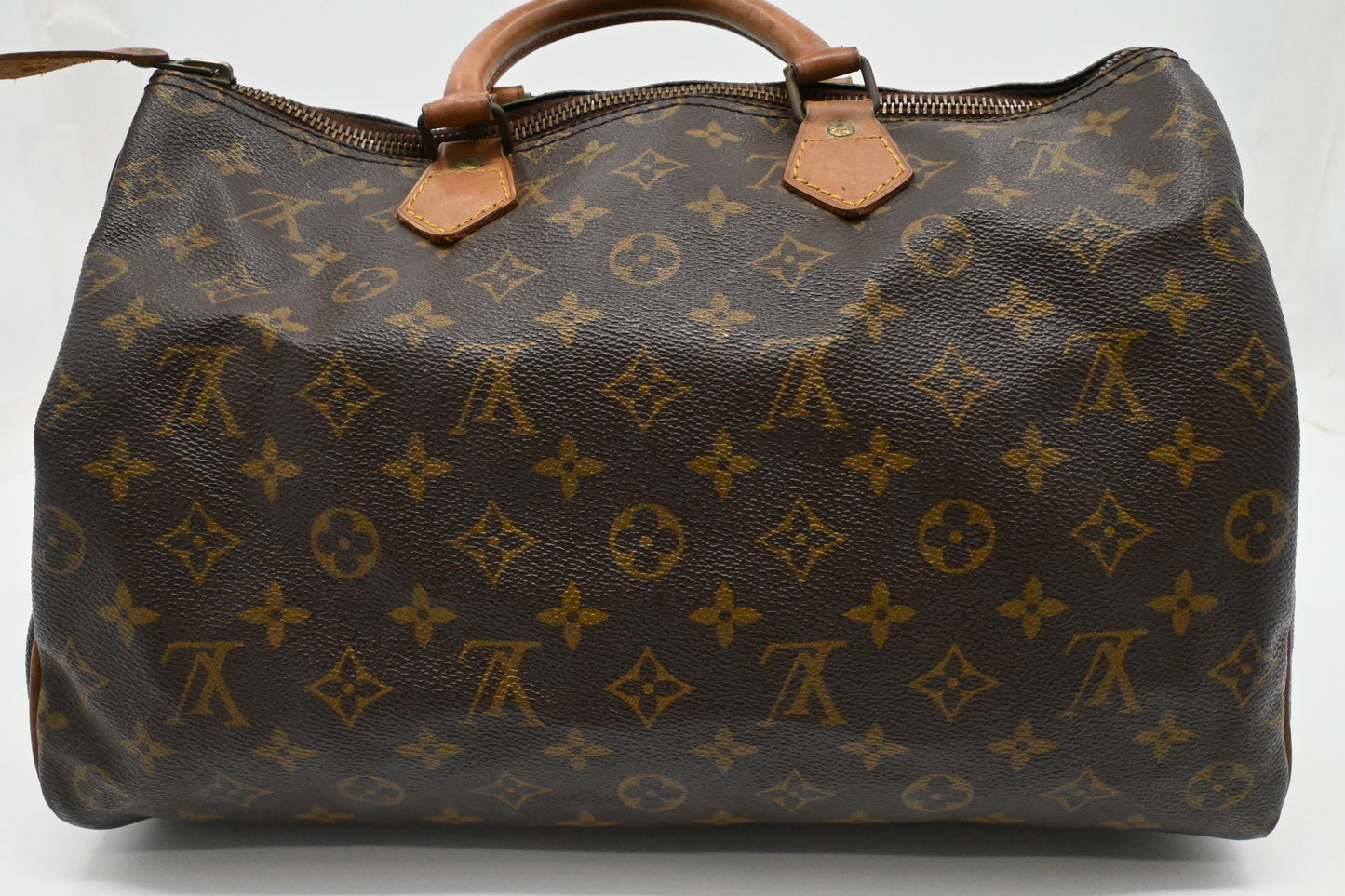 Louis Vuitton Speedy 35 in Monogram Canvas