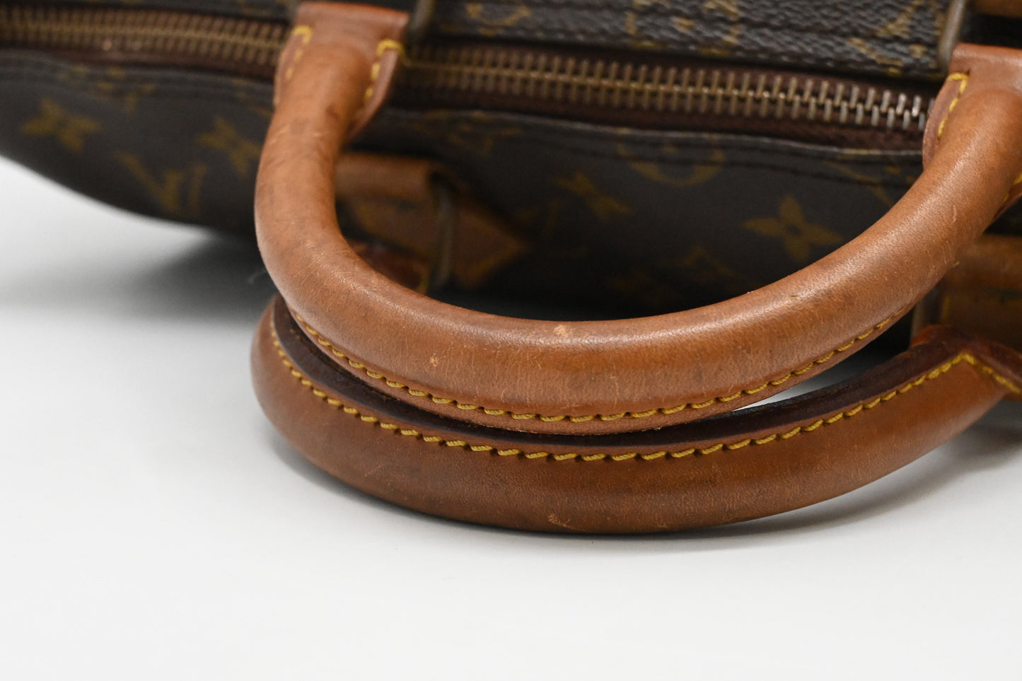 Louis Vuitton Speedy 35 in Monogram Canvas