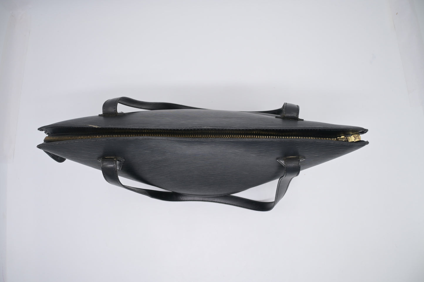 Louis Vuitton Saint Jacques GM in Black Epi Leather