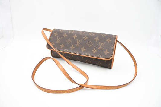 Louis Vuitton Pochette Twin GM in Monogram Canvas