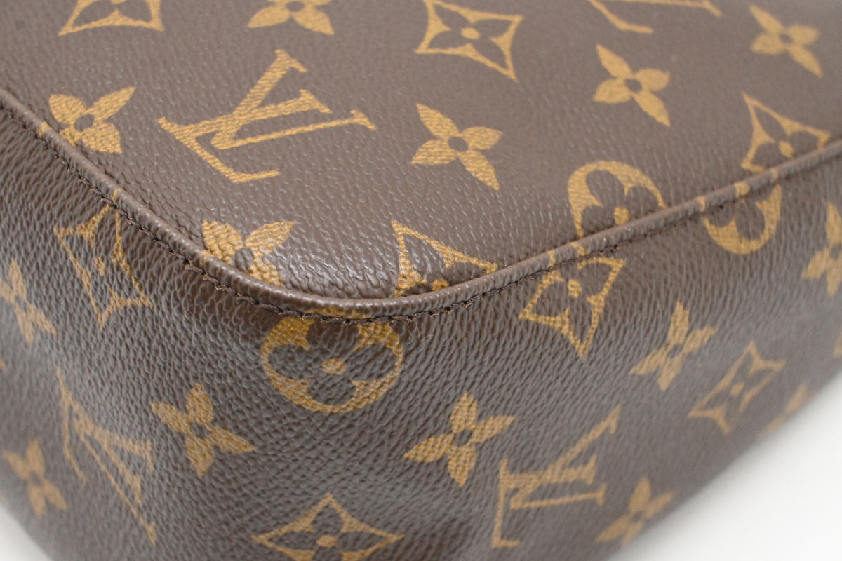 Louis Vuitton Looping MM in Monogram Canvas