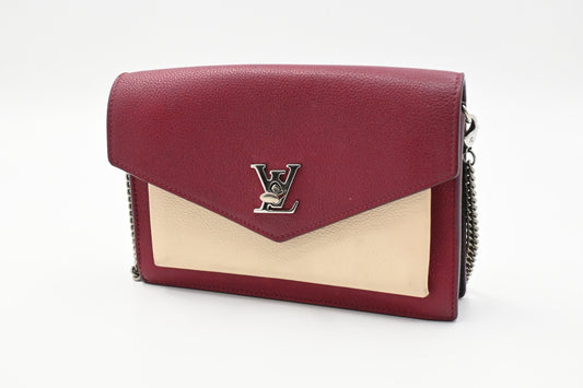 Louis Vuitton MyLockMe Chain Pochette in Pivoine Leather