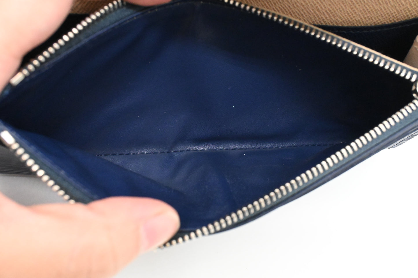 Louis Vuitton Emilie Wallet in Navy Blue Epi Leather