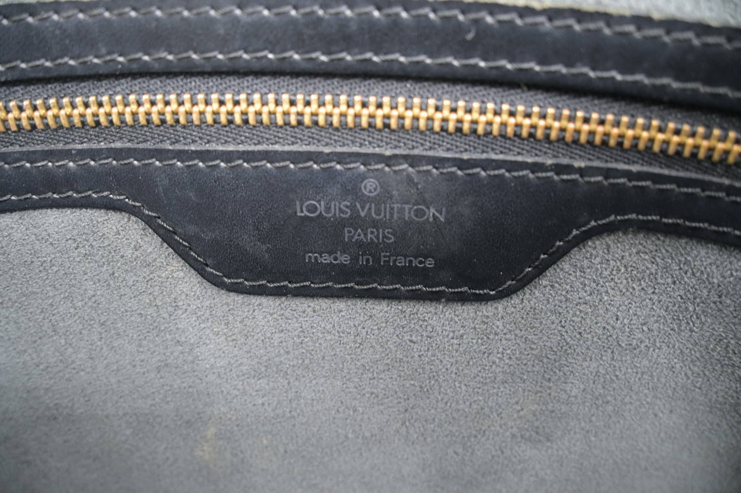 Louis Vuitton Saint Jacques GM in Black Epi Leather