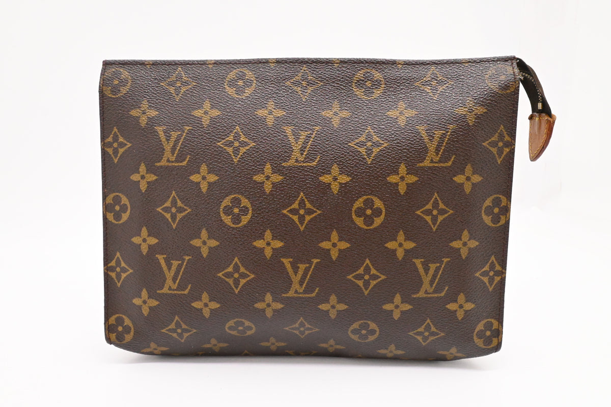 Louis Vuitton Toiletry 26 in Monogram Canvas