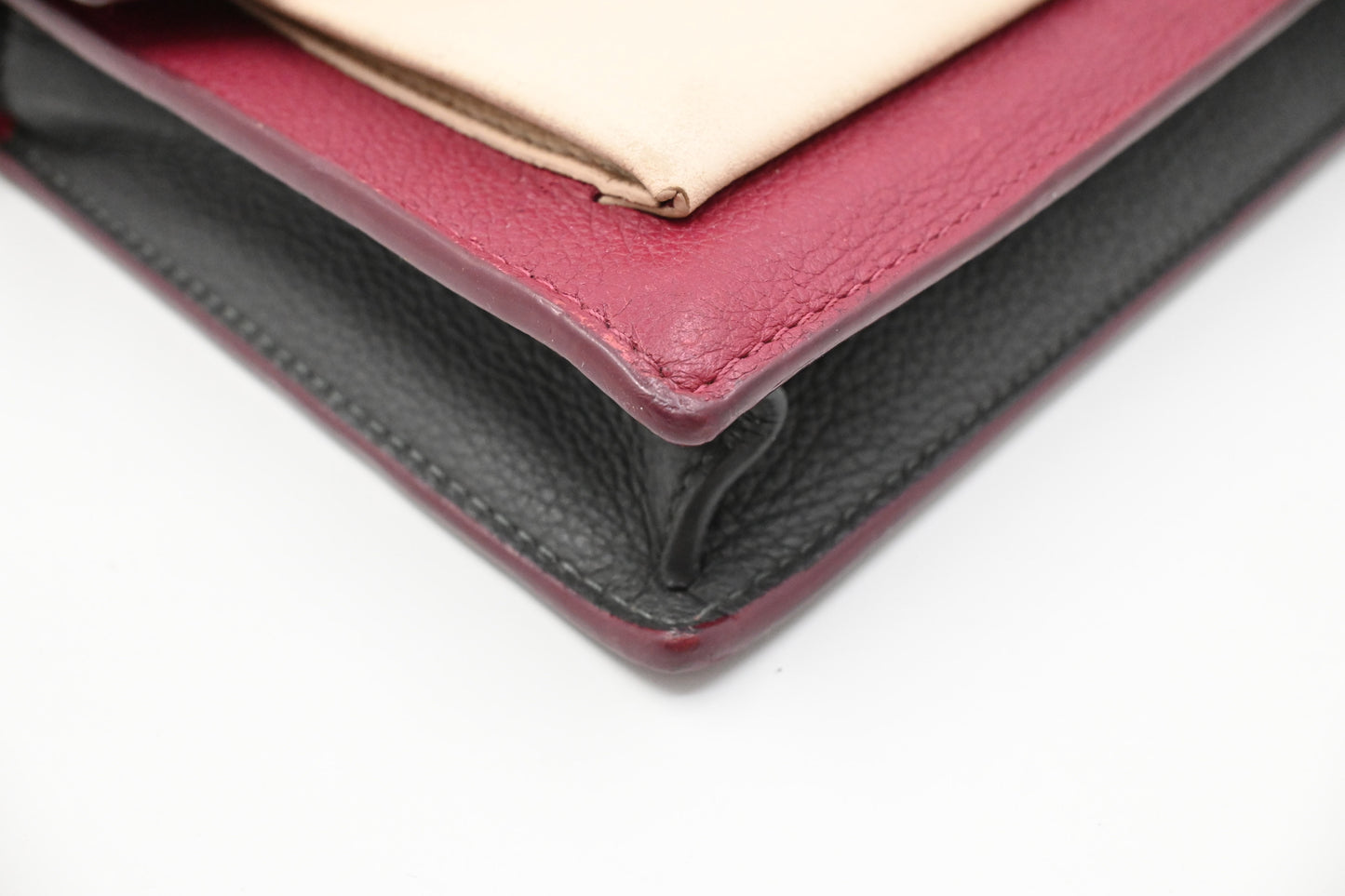 Louis Vuitton MyLockMe Chain Pochette in Pivoine Leather
