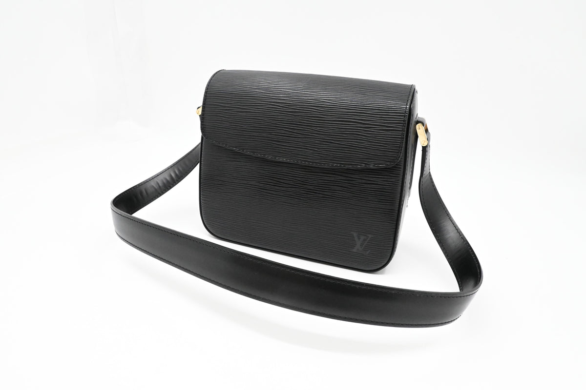 Louis Vuitton Buci in Black Epi Leather