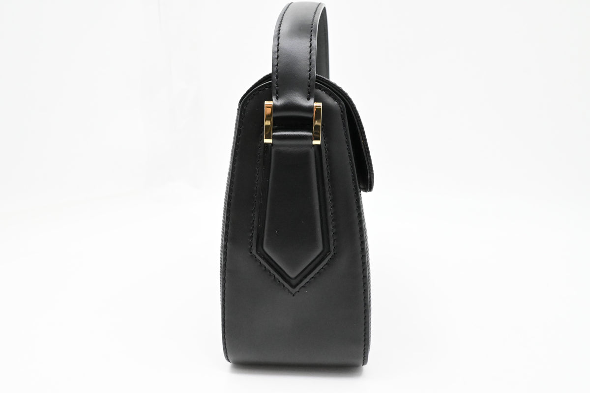 Louis Vuitton Buci in Black Epi Leather