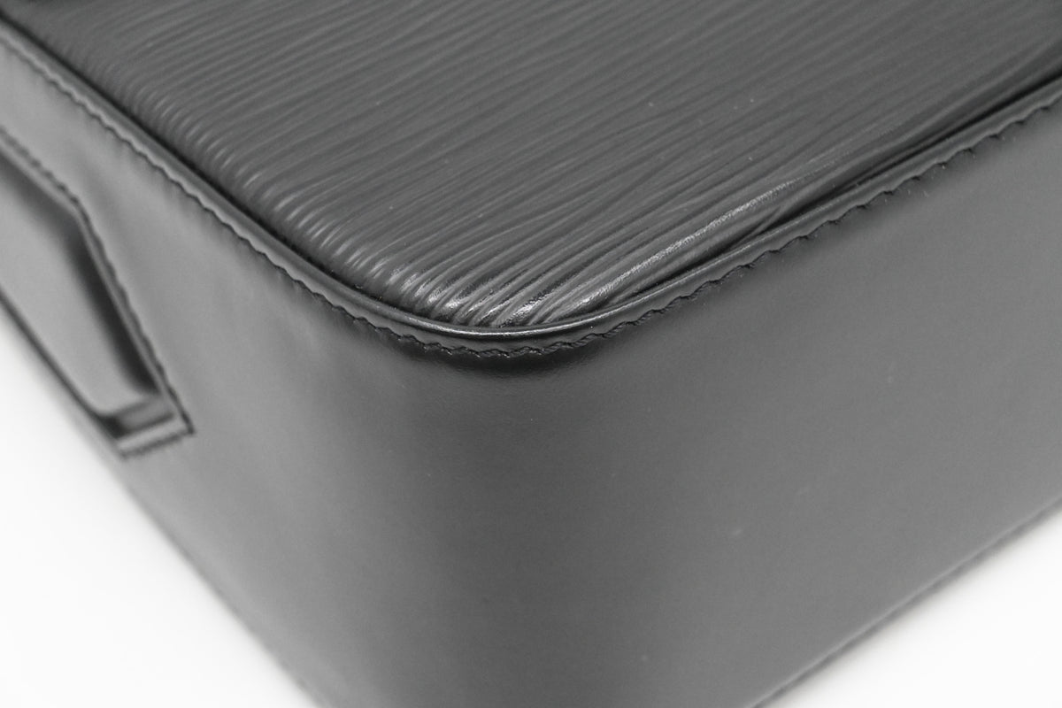 Louis Vuitton Buci in Black Epi Leather