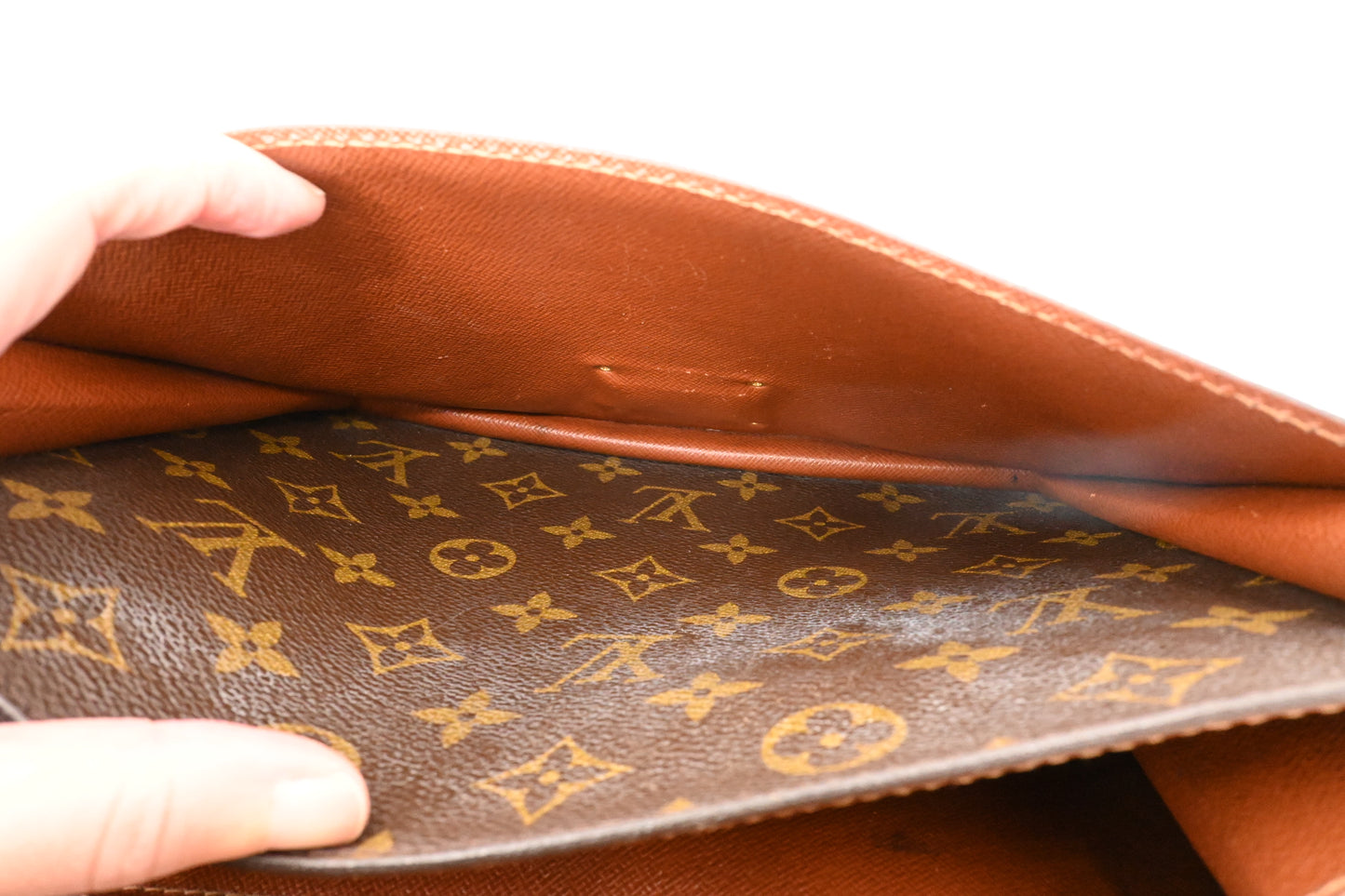 Louis Vuitton Monceau in Monogram Canvas