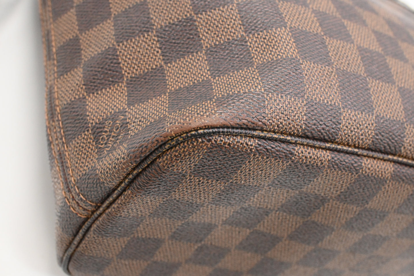 Louis Vuitton Neverfull PM in Damier Ebene Canvas