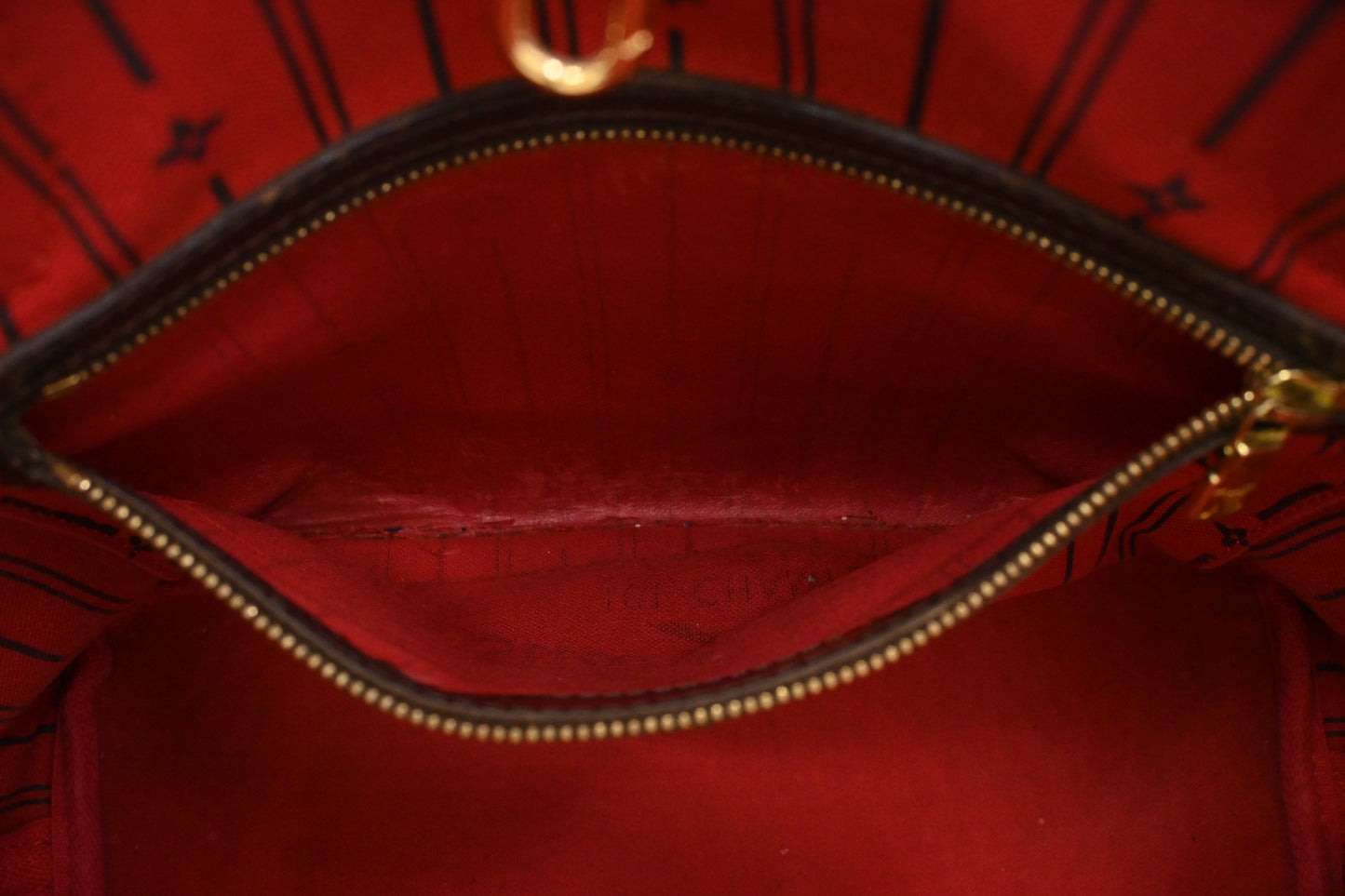 Louis Vuitton Neverfull PM in Damier Ebene Canvas