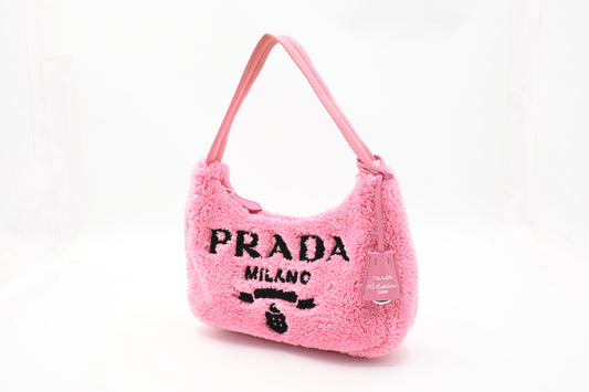 Prada Shoulder Bag Re-Edition 2000 Terry in Pink Fabric