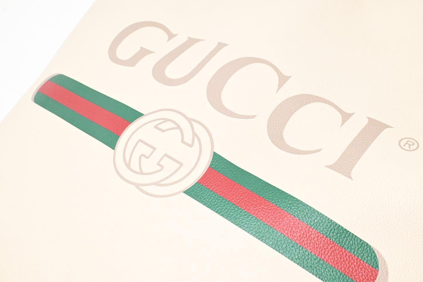 Gucci Logo Print Tote Bag in White Leather