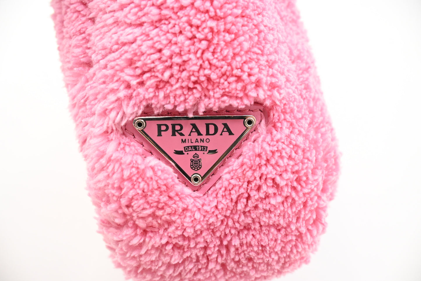 Prada Shoulder Bag Re-Edition 2000 Terry in Pink Fabric