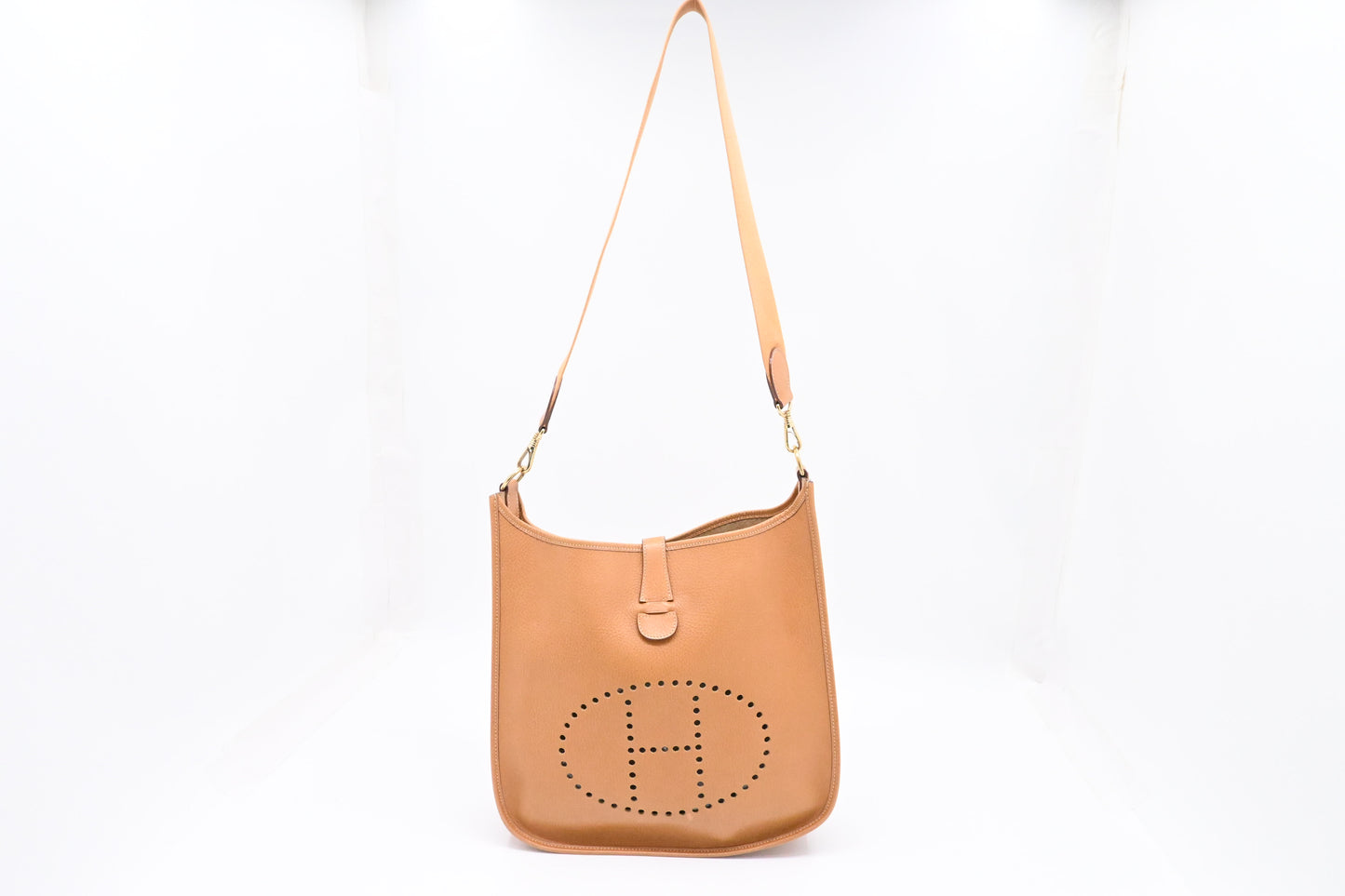 Hermes Evelyne GM in Brown Leather