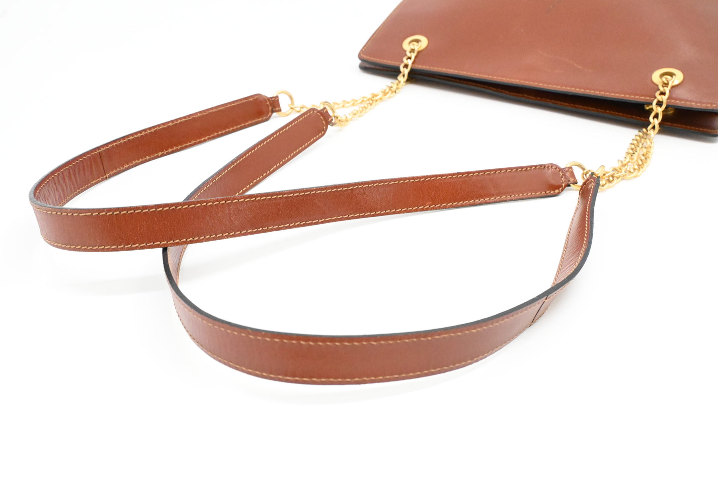 Bally Chain Shoulder Bag in Brown Leather