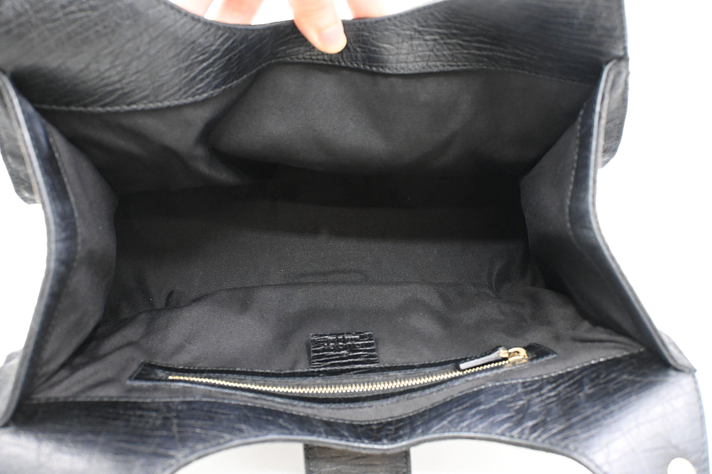 Gucci Junco Shoulder Bag in Black GG Canvas