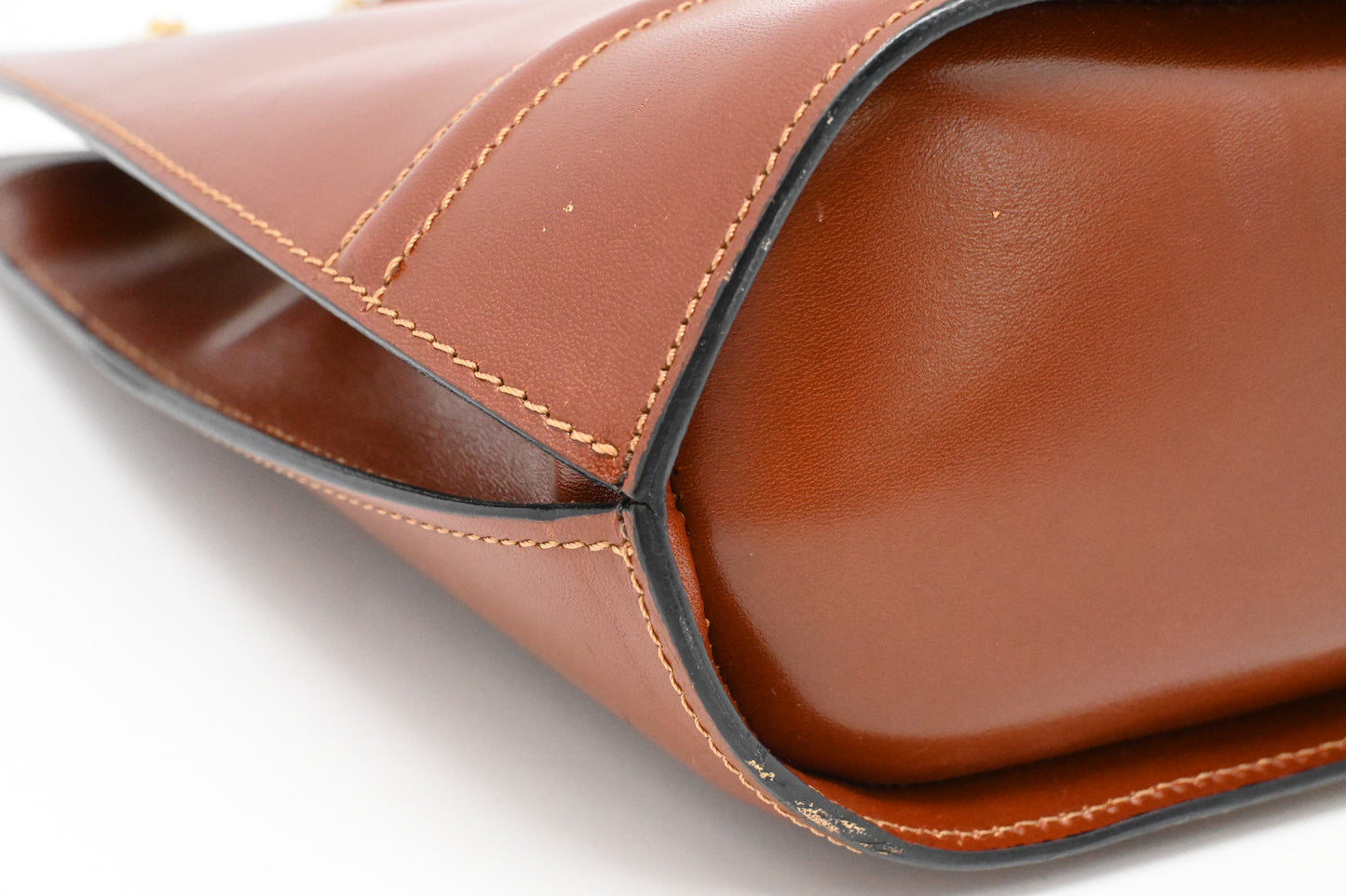 Bally Chain Shoulder Bag in Brown Leather