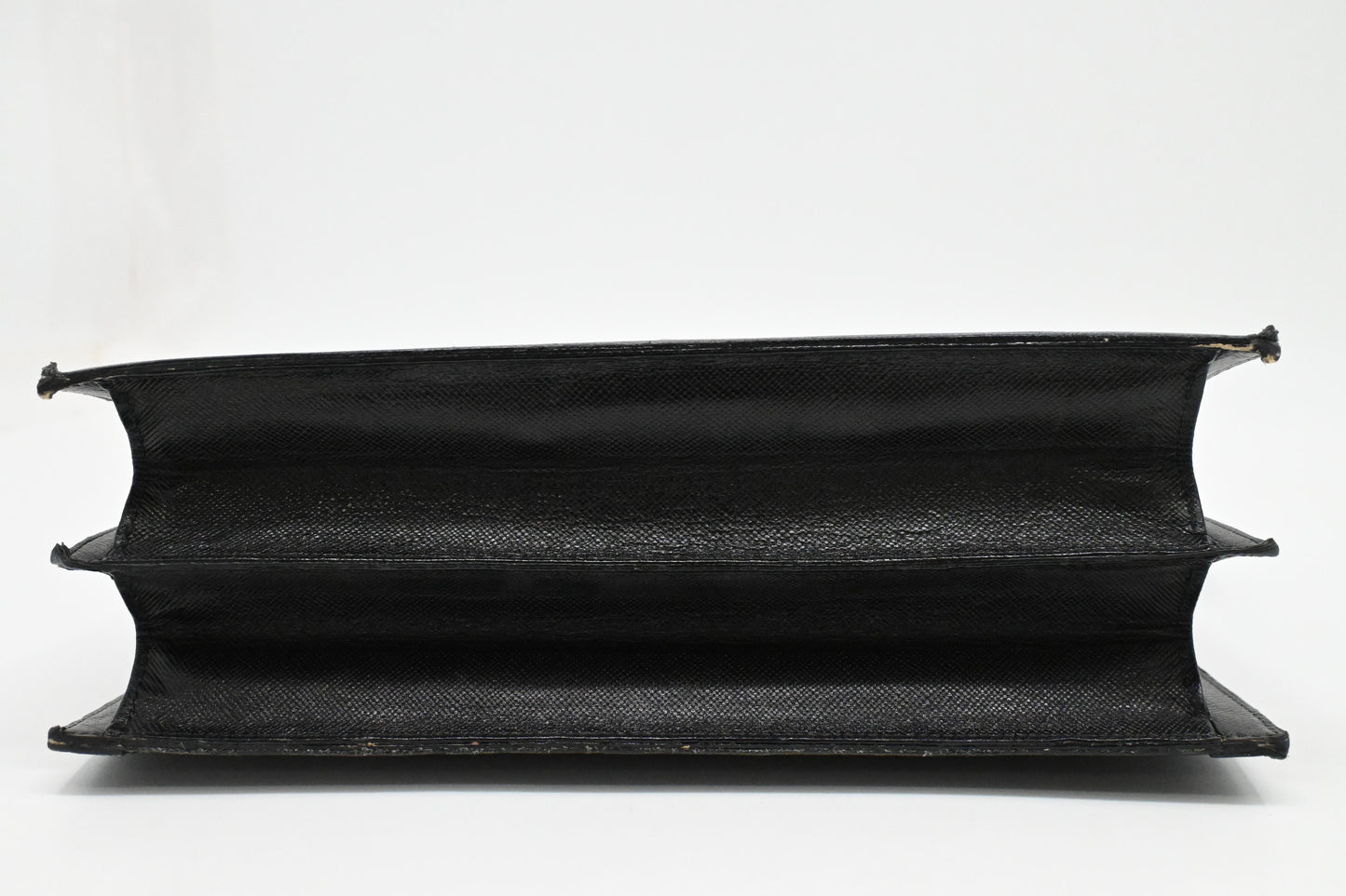 YSL Saint Laurent Shoulder Bag in Black Leather