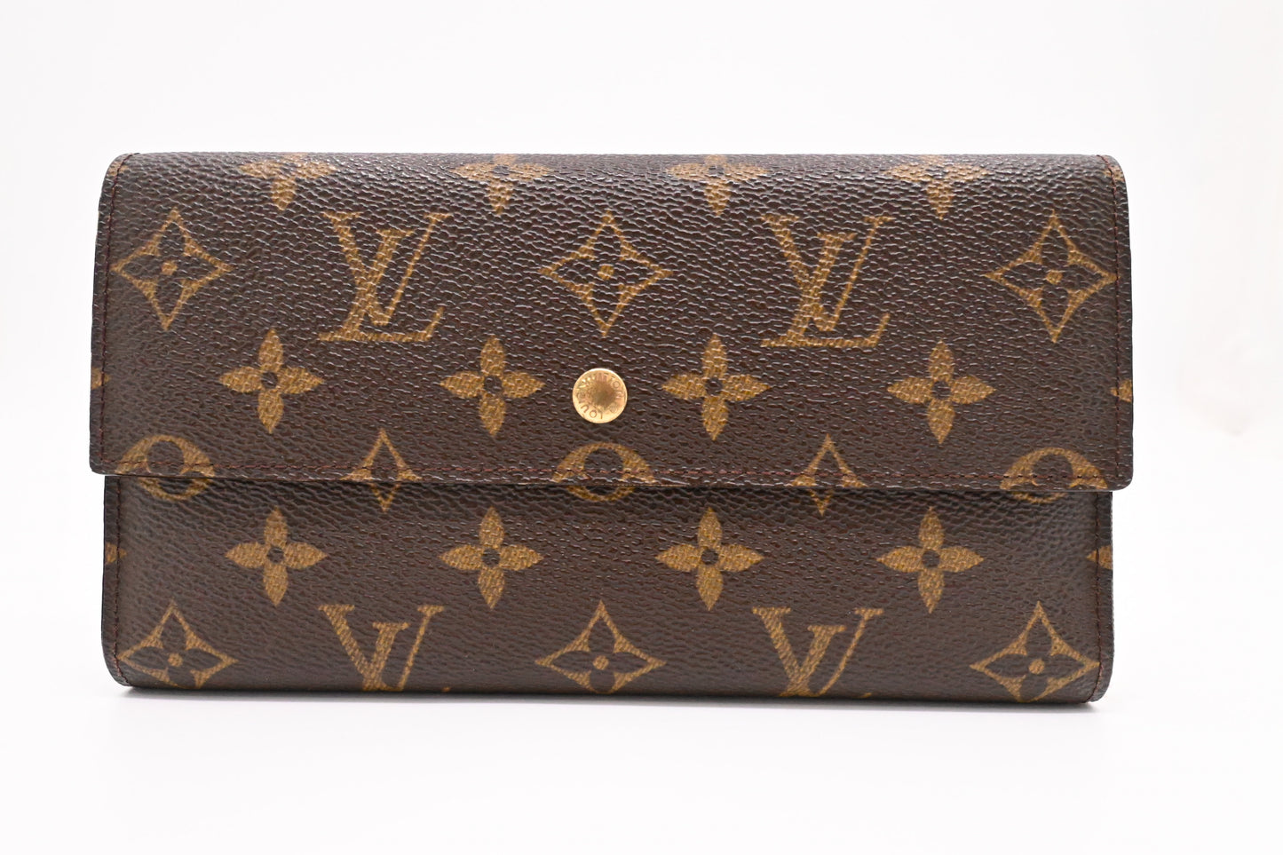 Louis Vuitton International Wallet in Monogram Canvas