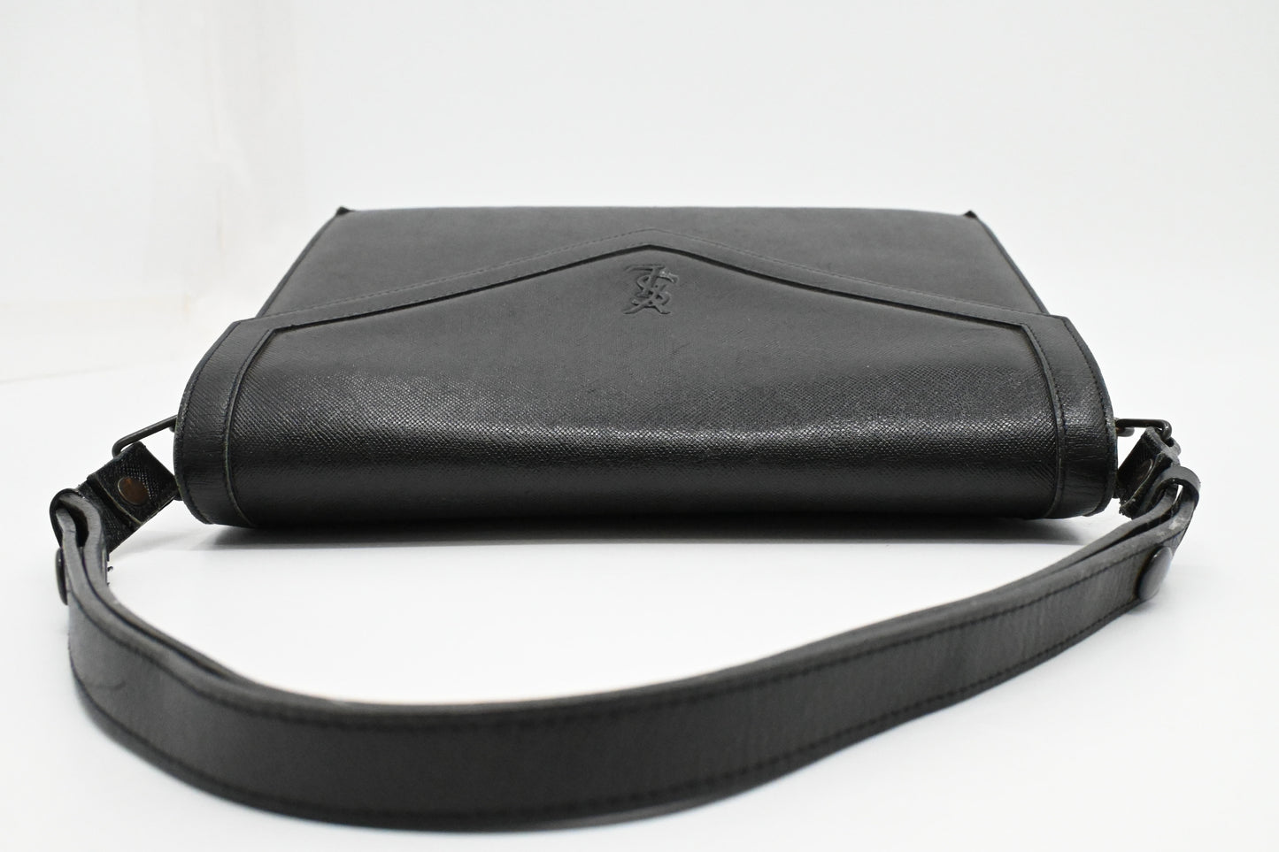 YSL Saint Laurent Shoulder Bag in Black Leather