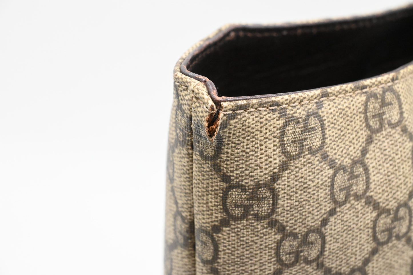 Gucci Tote Bag in GG Supreme Canvas