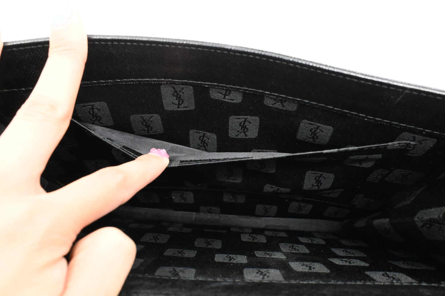 YSL Saint Laurent Shoulder Bag in Black Leather