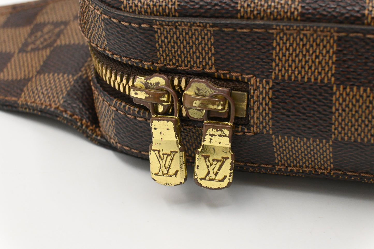 Louis Vuitton Geronimo in Damier Ebene Canvas