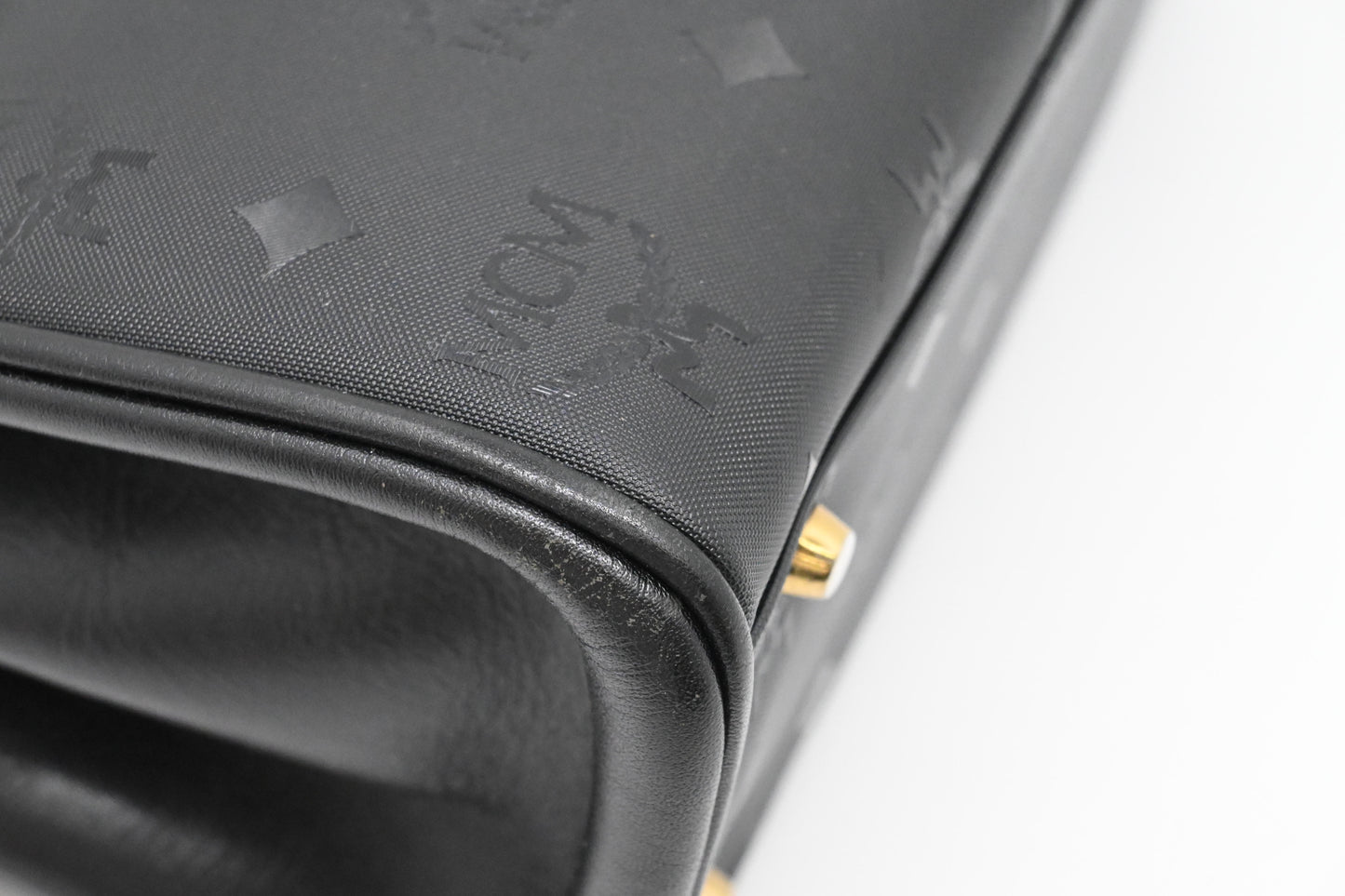 MCM Medium Kelly in Black Coated Canvas