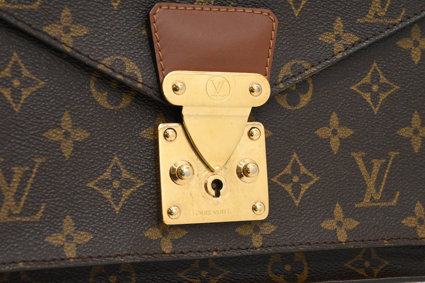Louis Vuitton Monceau in Monogram Canvas