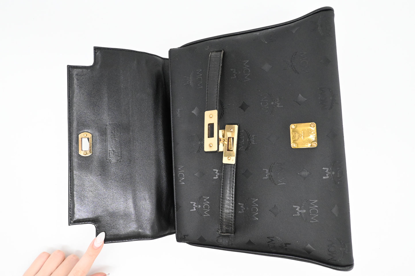 MCM Medium Kelly in Black Coated Canvas